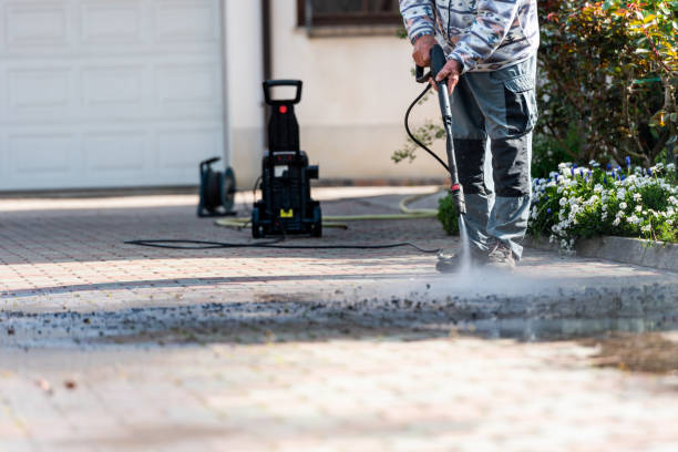 Deck Cleaning Services in Pleasant Hill, IA
